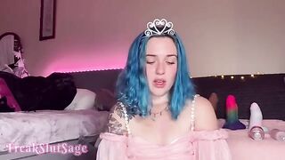 Princess’s Asshole Gapped and Creampied by Anal Fuck Machine Dragon