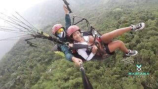 Mariana Martix squirts while paragliding over the Colombian landscape