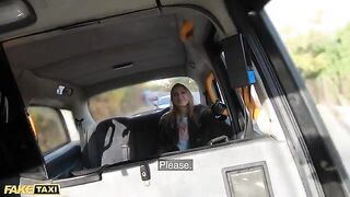 Jayla De Angelis wraps her gloves around cabbie's cock in a steamy Fake Taxi scene