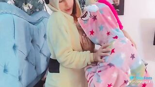 A pregnant woman of 6 months gets her pussy filled with cock