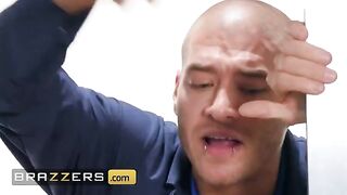 Xander helps Maserati XXX get unstuck from a tricky situation with some steamy action