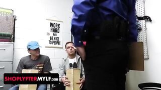 The stepmom Dee Williams solves the problem of her naughty boys