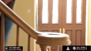 Carter Cruise practices with a massage to become a master