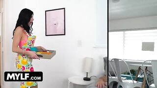 Piper Press is a perfect housewife who loves to fuck hard and deep