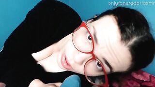 Nerdy redhead gets her cunt eaten while her mom is on the other side - Gabri ASMR