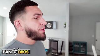 PAWG alert: Peter Green obsessed with Harley King’s juicy booty