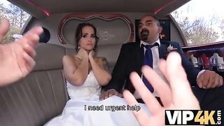 The bride allowed her husband to watch her getting her ass scored in the car