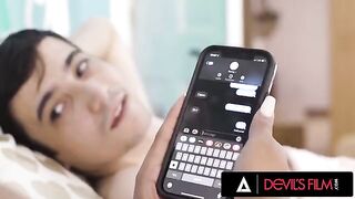 Unsatisfied Sophia Leone teaches her BF a sexual lesson