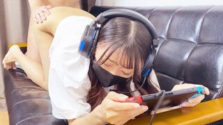 The couple fucked without playing video games, getting bored