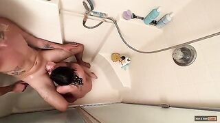 A tight ass gets finally gapped after a long struggle to fit in the shower