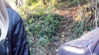A girl had to give a blowjob to avoid calling the police
