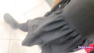 A girl is ready to fuck anywhere, even in public spaces