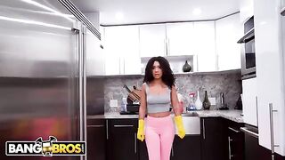 The beautiful Luna Housekeeper got fucked by a huge black cock