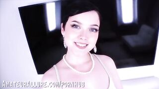 Bella Luna and Jade Valentine deliver the best oral service