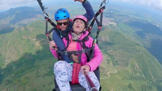Paragliding and squirting adventure at 2200 m above the sea