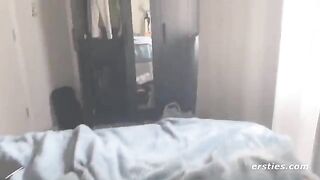 Ersties: A Day in the Life of Jin - intimate, natural vibes in the bathtub