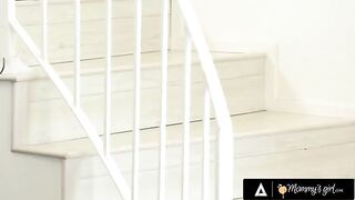 Steaming-hot blonde threesome with Jane Wilde and India Summer