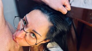 Student girl fucks with a teacher in the ass instead of the exam