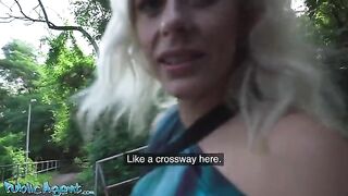 A sexy blonde MILF with nice pussy flaps gets fucked outdoors
