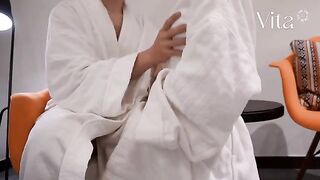 Don't think about working, come and fuck me instead, I’m Vita!