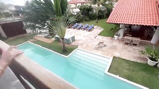 I had sex with a guy I met on the beach in a hotel room