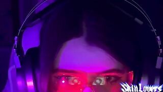 A cute 18-year-old gamer girl was fucked hard, showcasing real orgasmic reactions