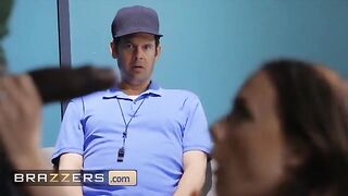The coach allowed Davin King to fuck his wife Chanel Preston before the big match