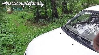 A guy fucked a girl he met in the car, she gave him a blowjob