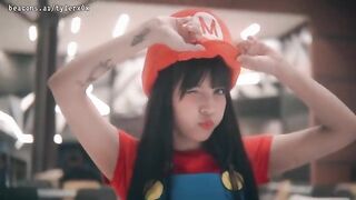 Exhibitionist Princess Peach gets fucked by Mario in public