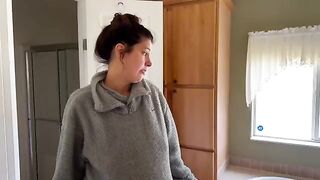 A couple tries to get a better deal from the pregnant landlord