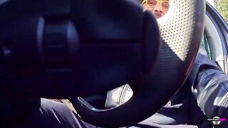 Amateur blow job with no sense Italian dialogues and action