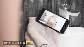 Isabelle Deltore takes a shower and lets Jordi drill her pussy