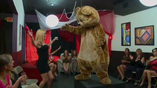 Hoes in the club getting wild with dancing and sucking dick freely