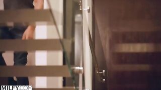 Lauren, a hot housewife, craves BBC in this steamy MILFY scene
