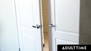 Pervert MILF Alexis Fawx watches and teaches teen Carter Cruise to scissor