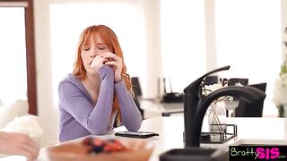 Petite ginger stepsis Madi Collins asks stepbro to use him for her therapy