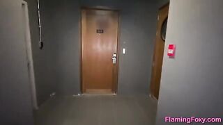 A cute 18-year girl got creampied by her neighbor in Chicago