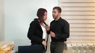 A cutie secretary got fucked by her handsome boss in the office