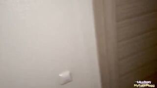 A stepsister gets horny and seduces her stepbrother to fuck her