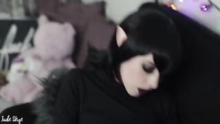 Mavis first tries to do a blowjob and swallow cum with fangs