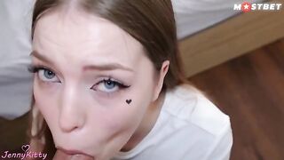 The delivery girl is getting fucked by a random stranger in this exclusive video