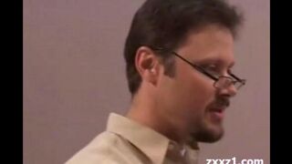 The teacher put a dirty girl in cancer and finished in his mouth
