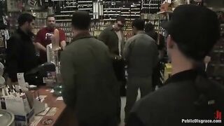 The sexy girl was fucked by a guy right in the shop