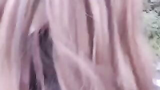 Brought a girl to the bus stop and removed her panties, she showed herself