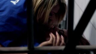 Two girls seduced each other and licked each other’s pussies in the cell