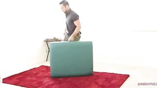 Masseur screwed his client on the massage table
