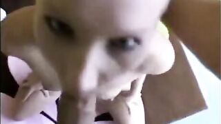 Girl took a cock in her mouth and sucked deeply