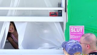 A girl was fucked in a mobile diner by her boyfriend