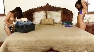 Asian beauty gets her pussy eaten on the bed