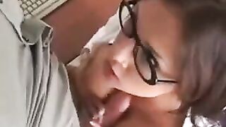 A hot woman fucks with her boss in secret